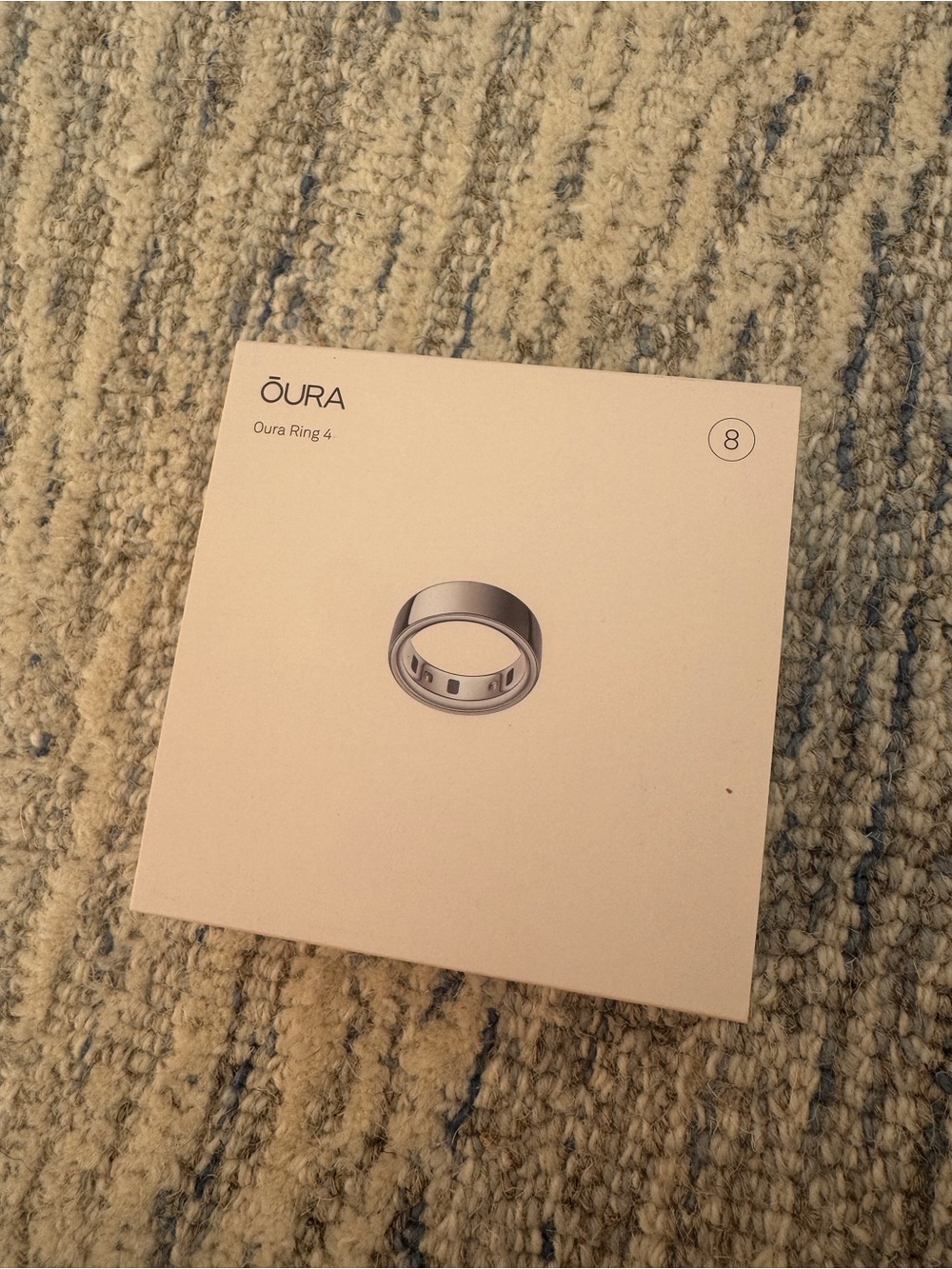 Brand New Oura Ring 4 Silver Size 8 (unopened)
